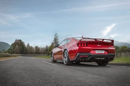 Ford Mustang 2024 parte de R$ 529 mil