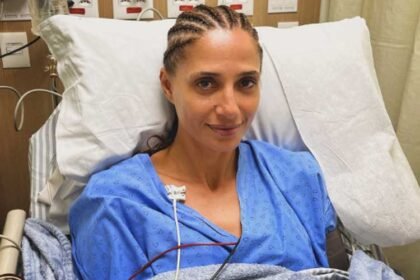 Camila Pitanga aparece no hospital e faz comunicado