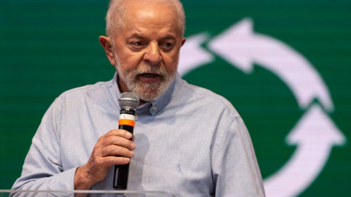 Lula diz que espera eleições democráticas na Venezuela