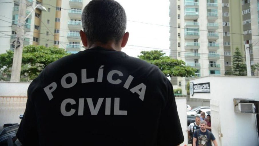 Polícia de SP acha arsenal com suspeito de participar de tentativa de mega-assalto no Paraná