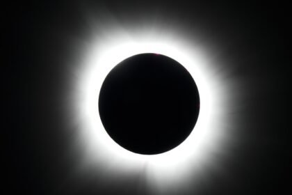 Eclipse solar total — Foto: Julio Cortez/AP