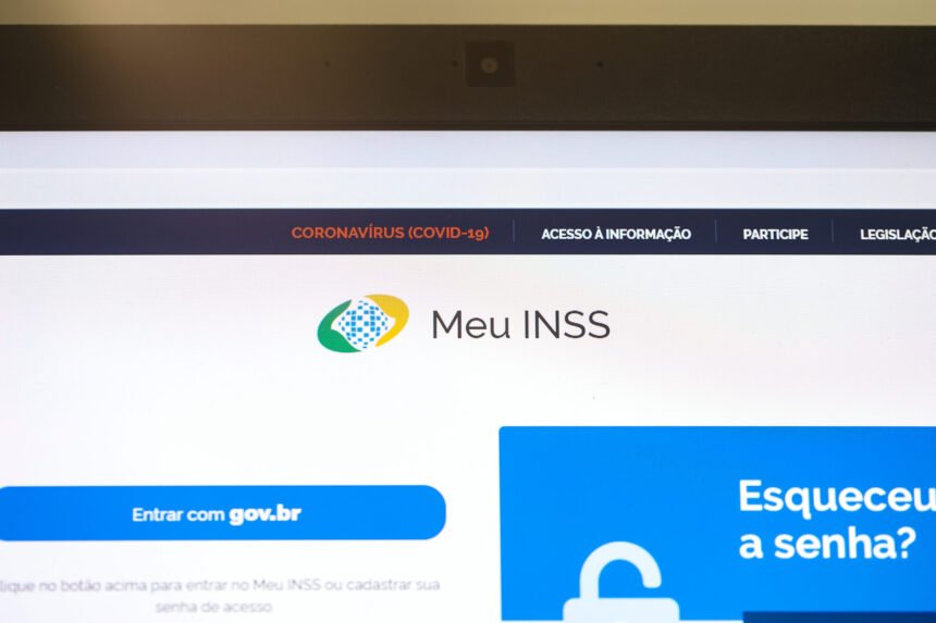 INSS: beneficiários já podem consultar calendário com valores reajustados