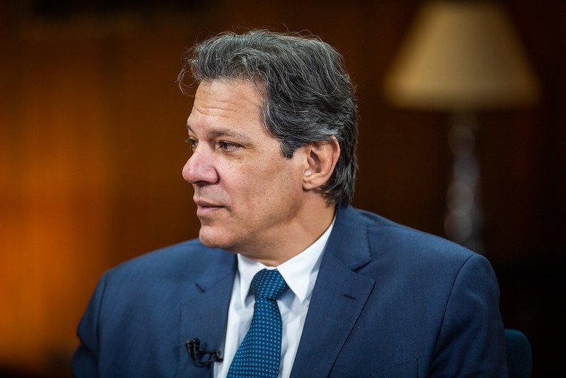 Em derrota de Haddad, governo retira urgência do projeto de reoneração da folha