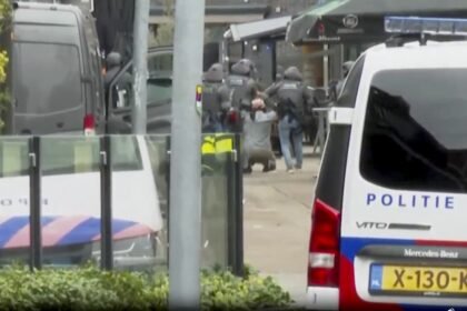 Homem é preso após fazer reféns na Holanda e ameaçar explodir bombas | Mundo