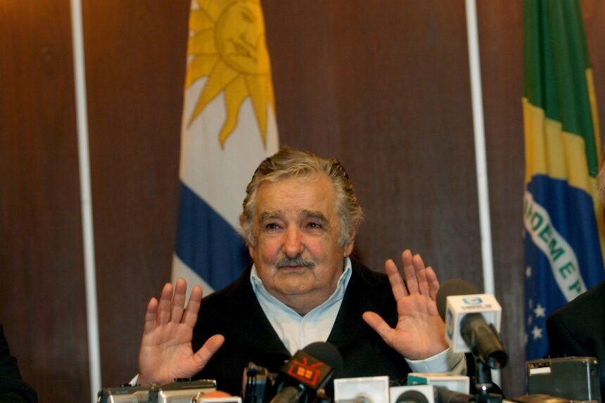 Mujica vira ‘principal estrategista’ da campanha de esquerda para segundo turno no Uruguai | Mundo